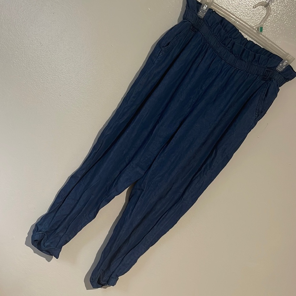 Blue Jean with ruffle top